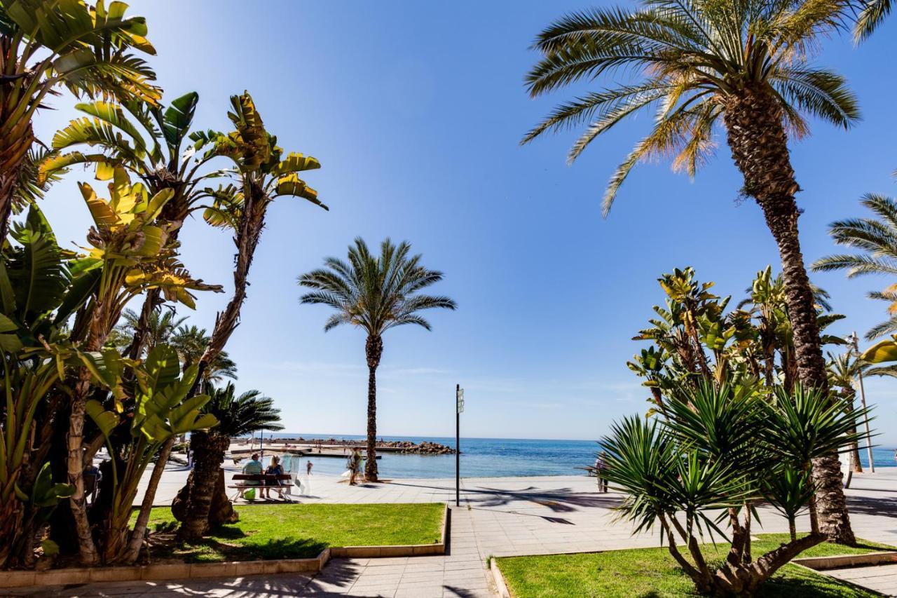 Casa Godisa Apartment Torrevieja Exterior photo