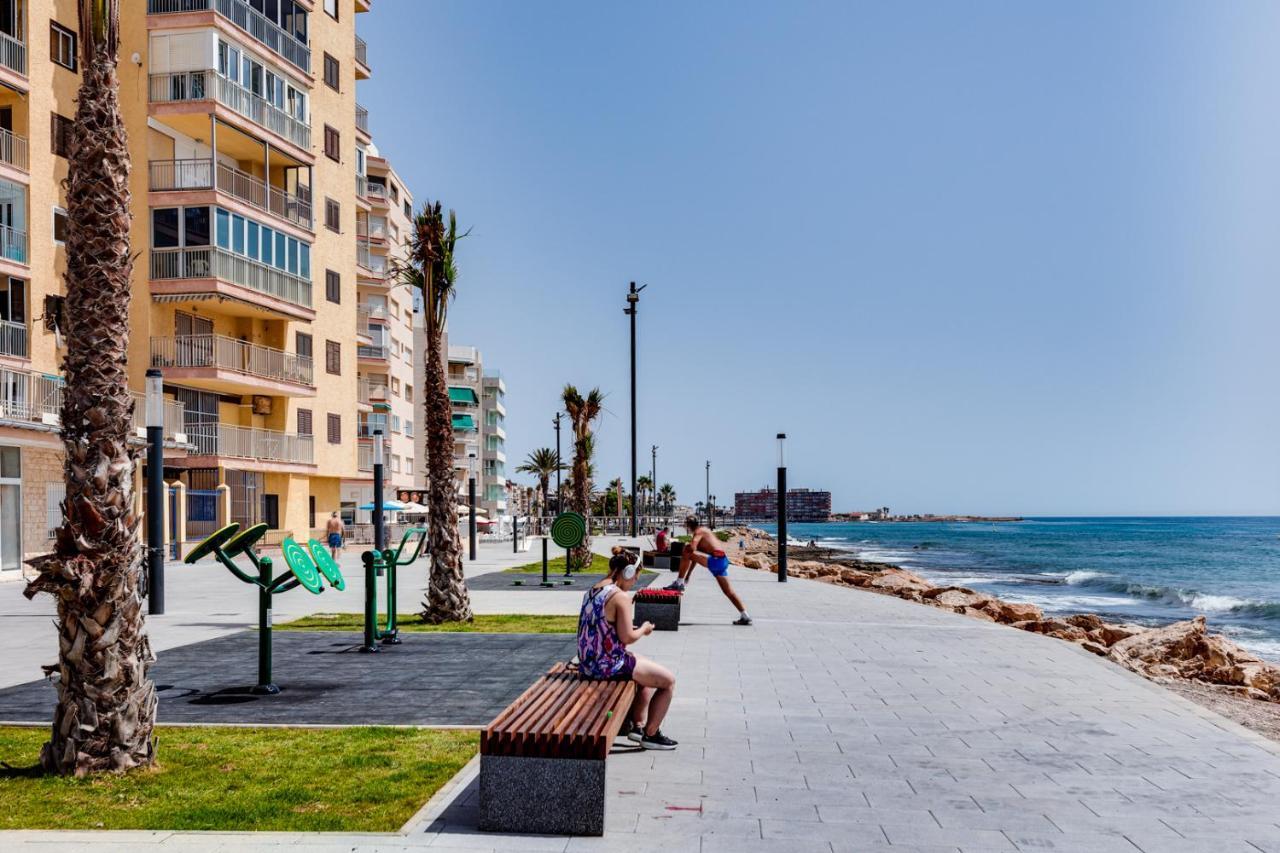 Casa Godisa Apartment Torrevieja Exterior photo