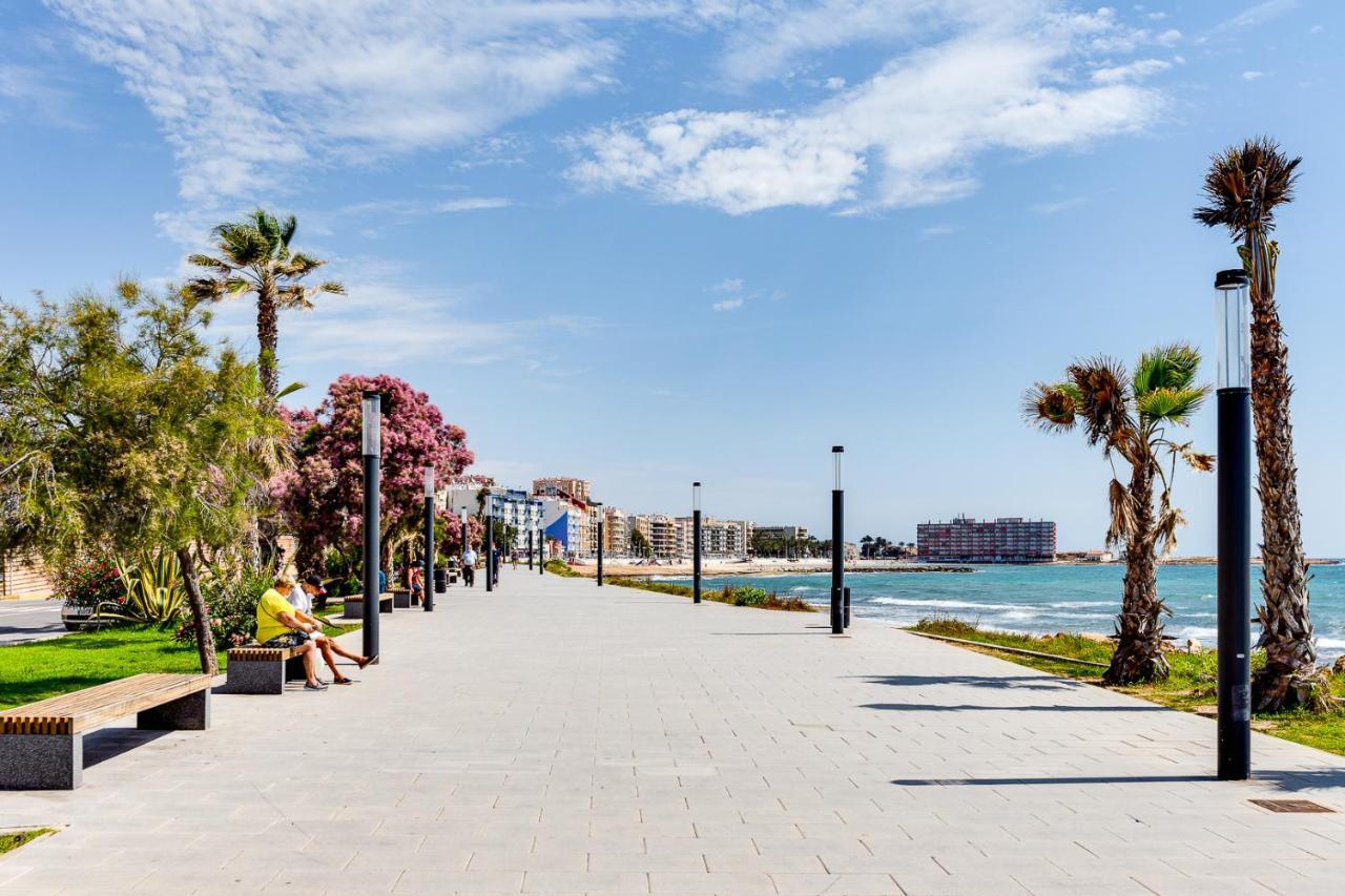 Casa Godisa Apartment Torrevieja Exterior photo